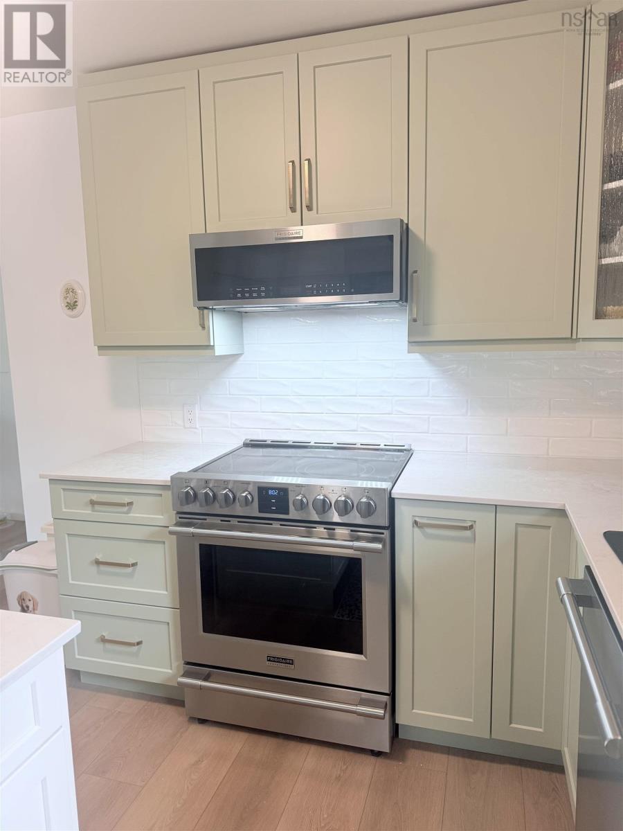 45 Springwaters Place Property Photo 10