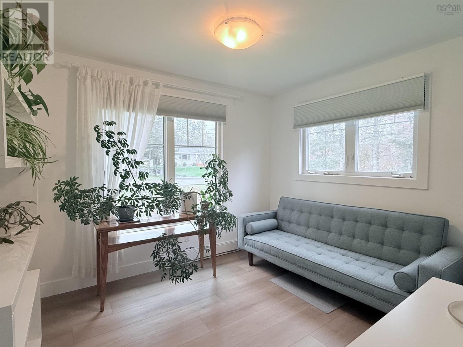45 Springwaters Place Property Photo 23