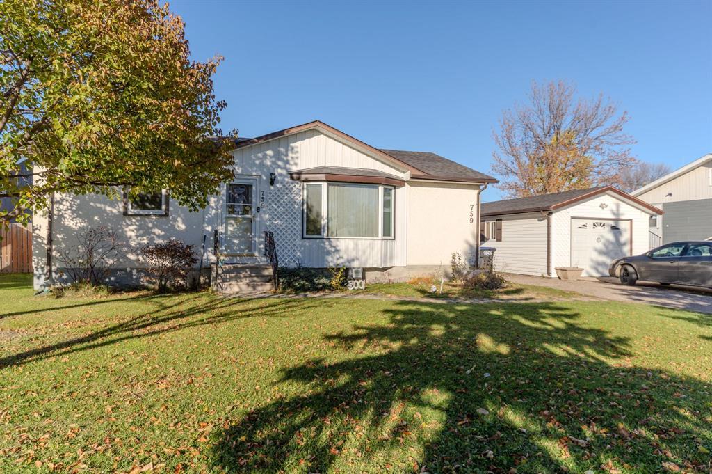 759 5th Avenue Property Photo 1