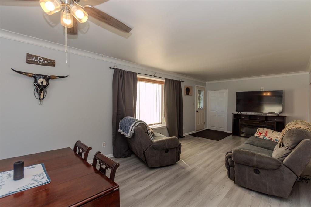 759 5th Avenue Property Photo 10