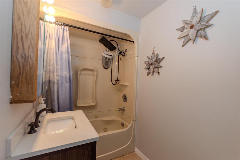 759 5th Avenue Property Photo 16