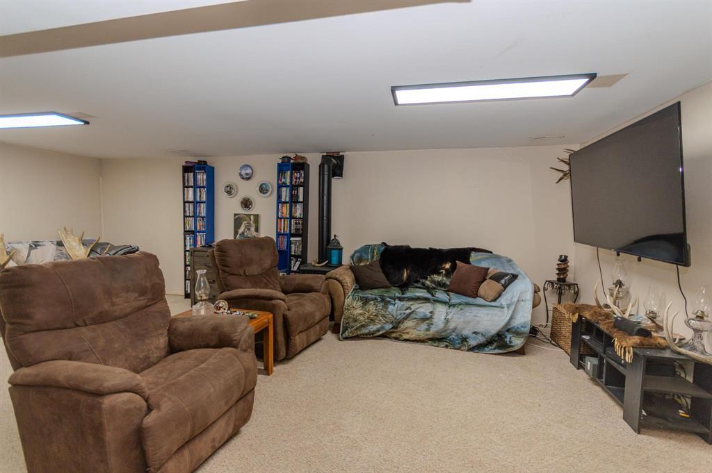 759 5th Avenue Property Photo 18