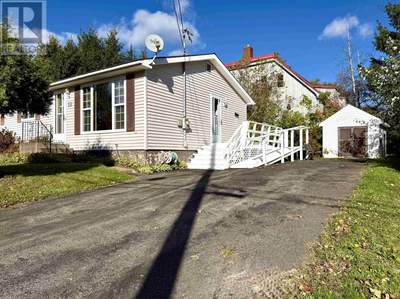 10 Chapel Street Property Photo 1