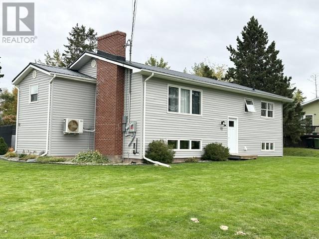 17 Aintree Drive Property Photo 1