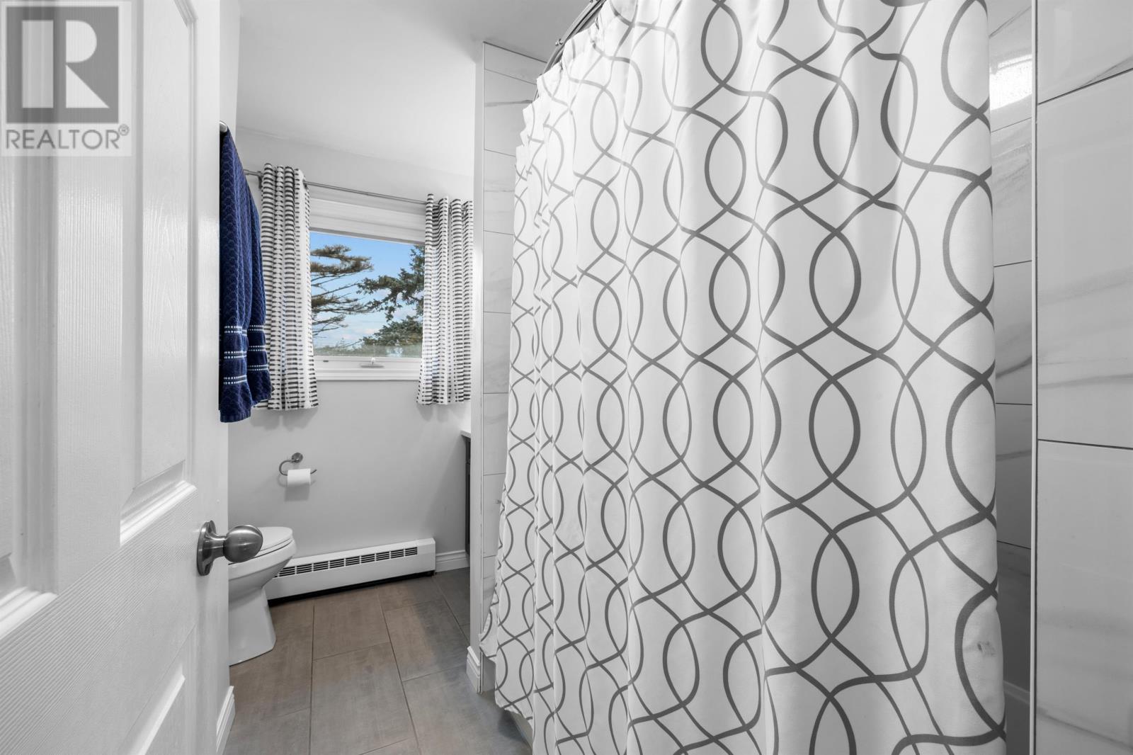 17 Aintree Drive Property Photo 21