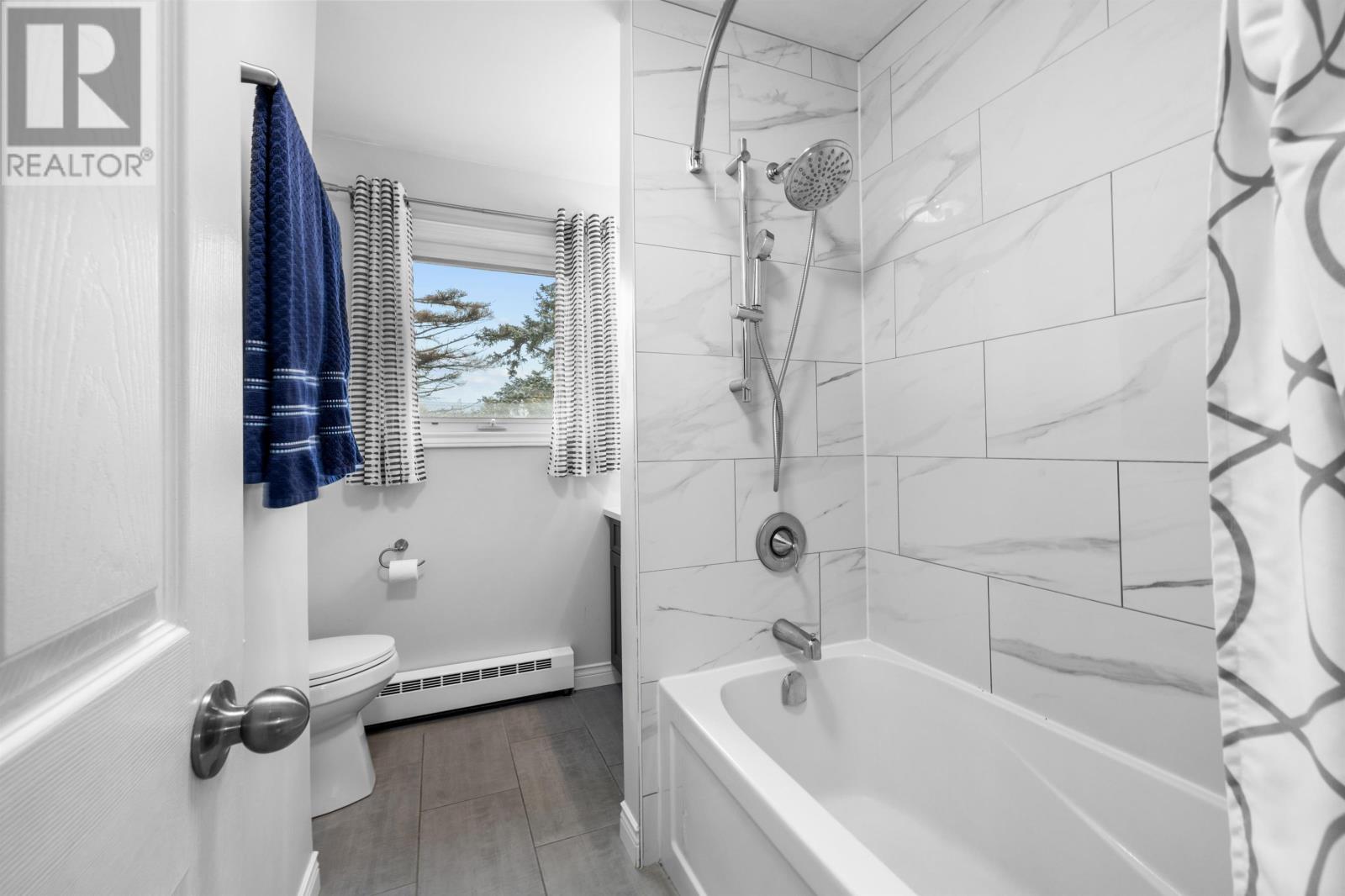 17 Aintree Drive Property Photo 23
