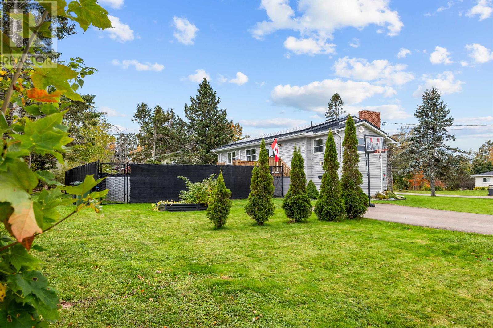 17 Aintree Drive Property Photo 40