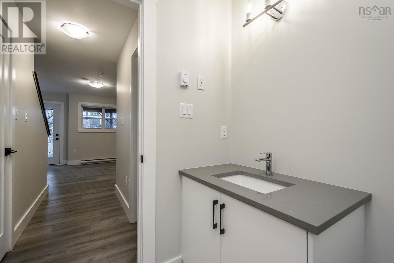 5 Bristolton Avenue Property Photo 29