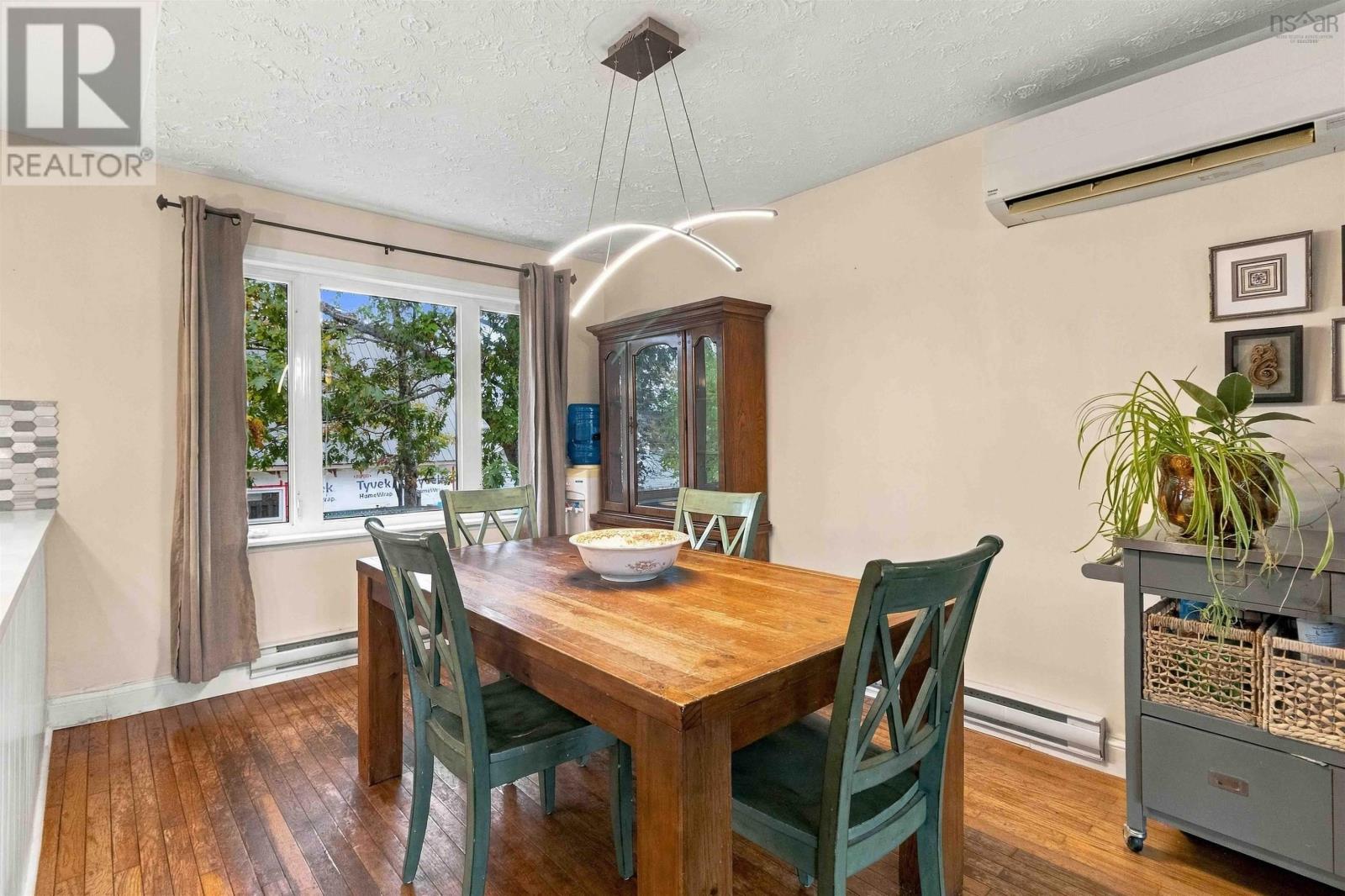 22 Cedar Crescent Property Photo 14