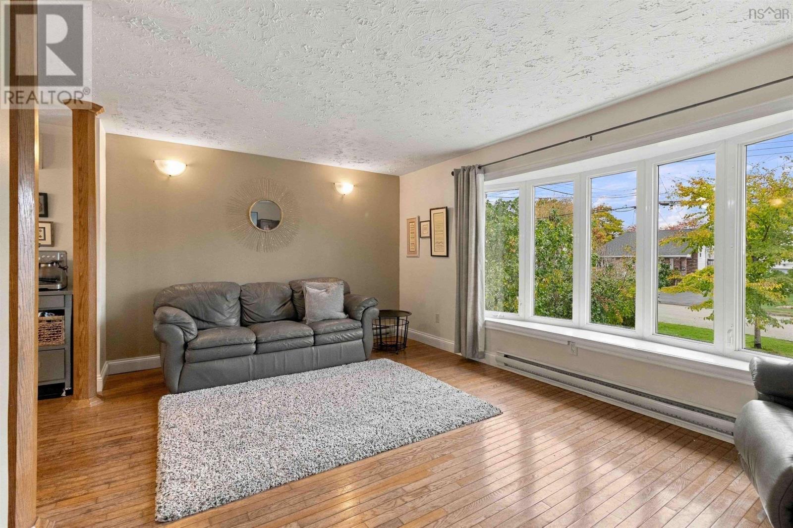 22 Cedar Crescent Property Photo 16
