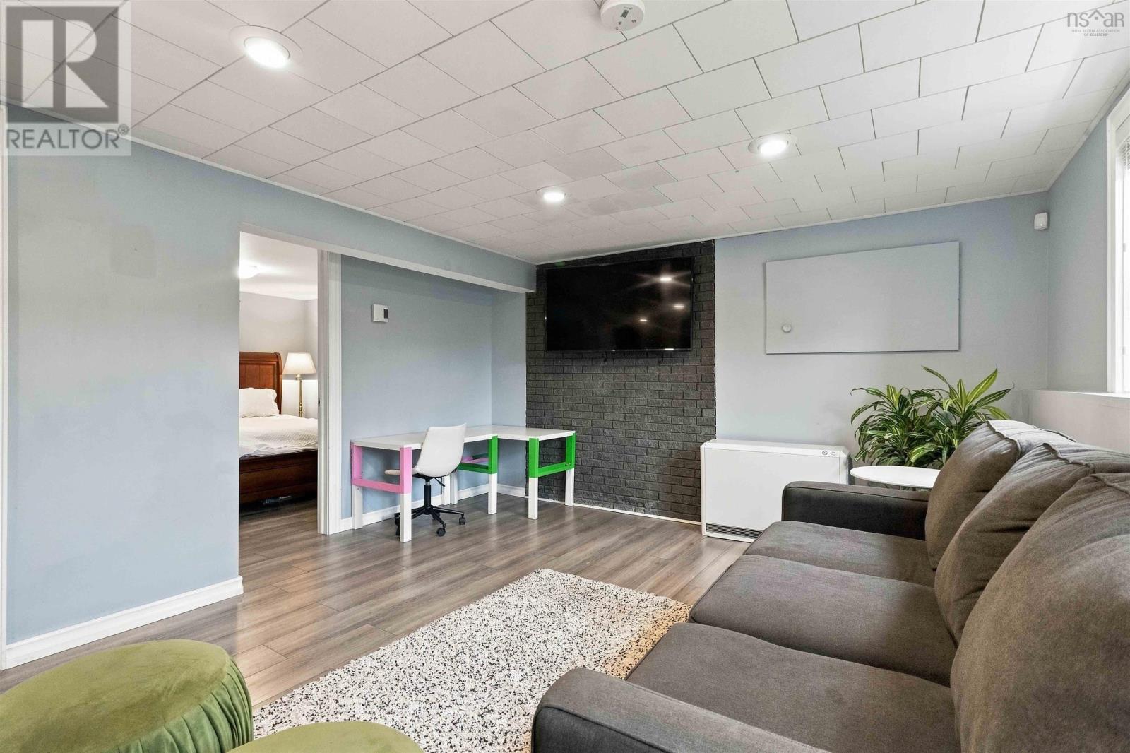 22 Cedar Crescent Property Photo 30