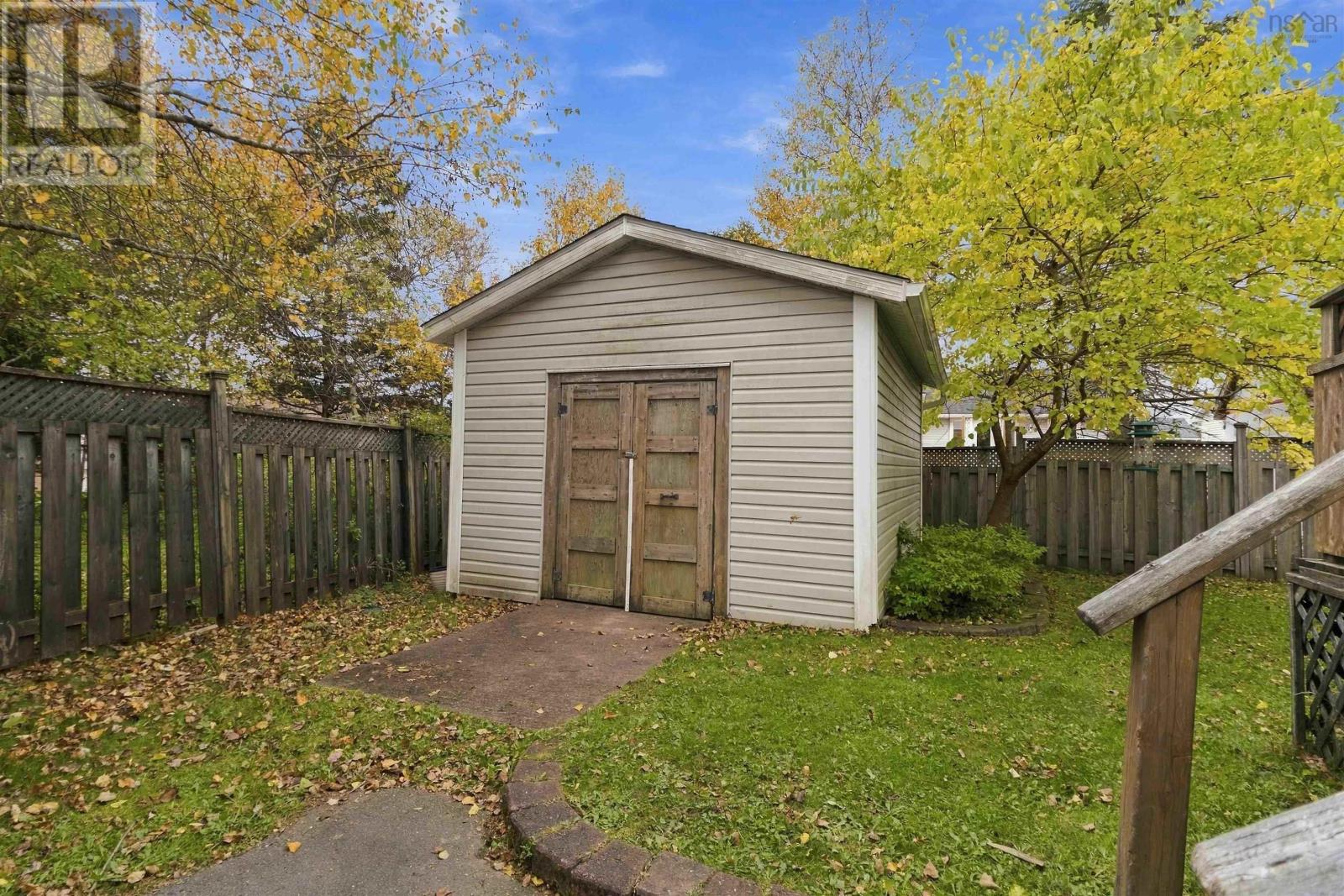 22 Cedar Crescent Property Photo 39