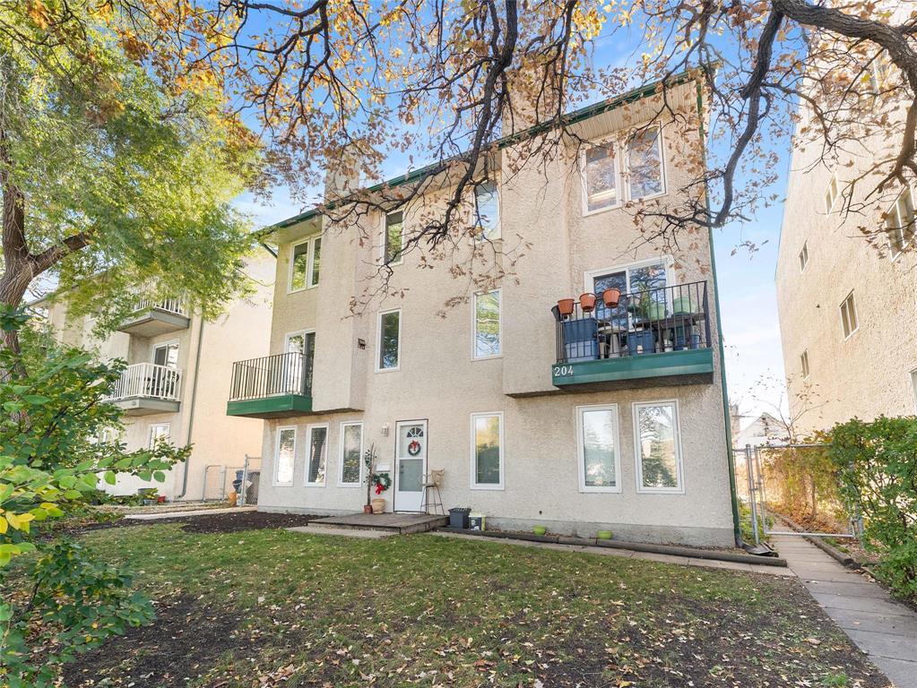 C 204 Goulet Street Property Photo 1