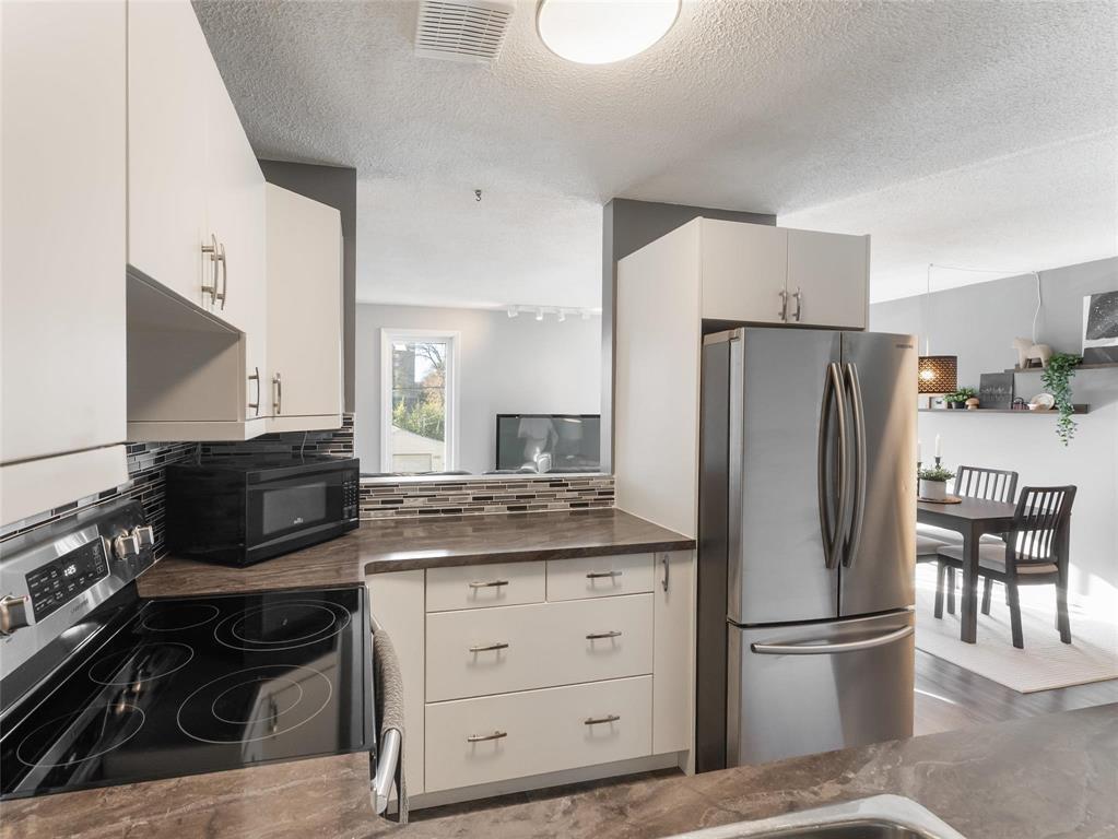 C 204 Goulet Street Property Photo 13