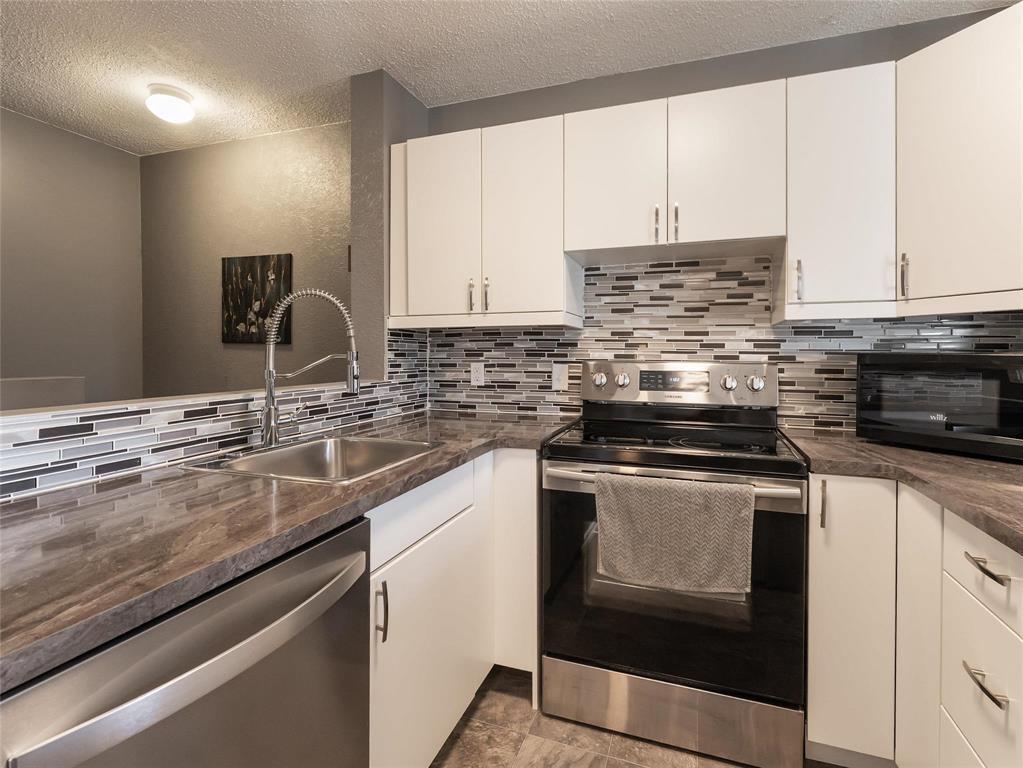 C 204 Goulet Street Property Photo 15