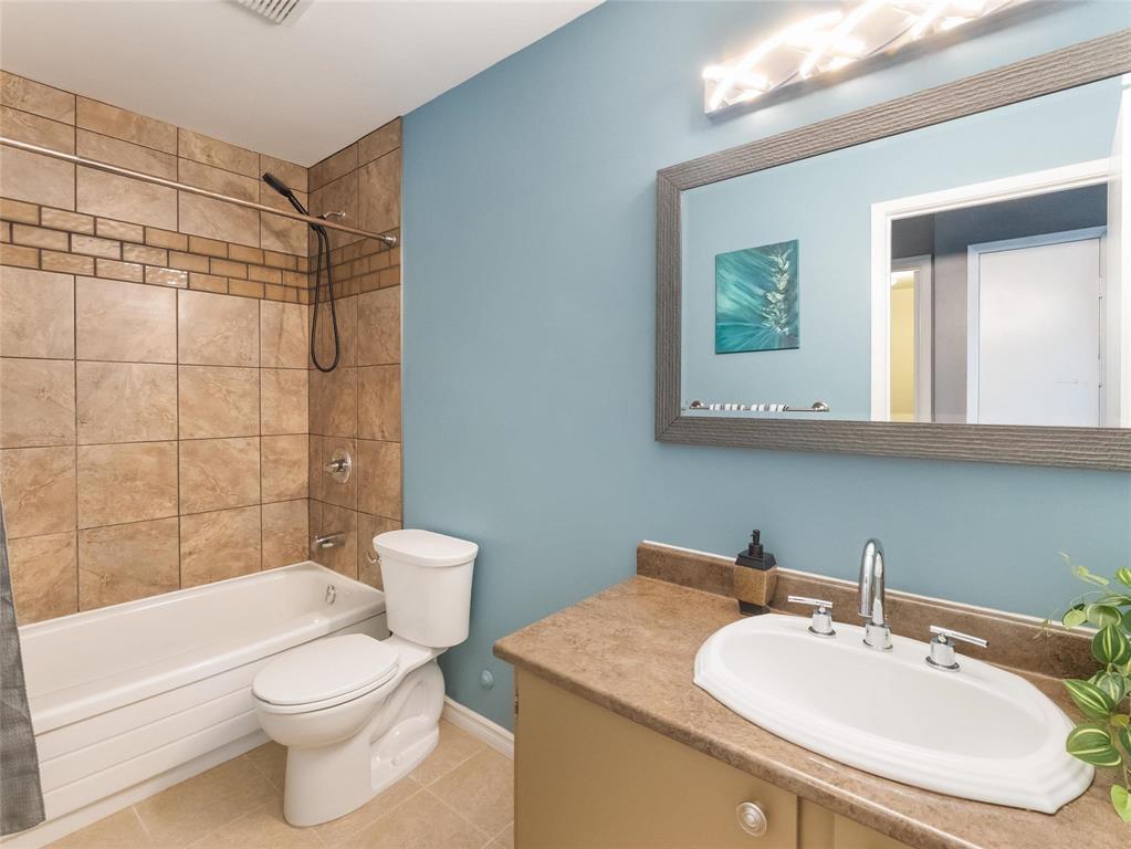 C 204 Goulet Street Property Photo 28