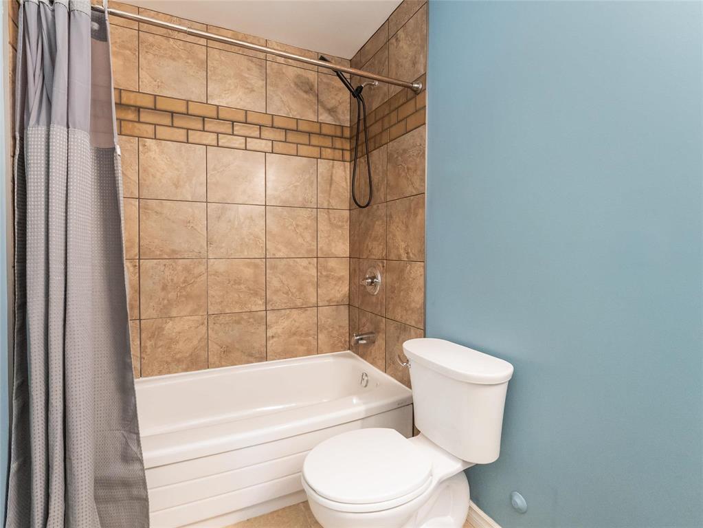 C 204 Goulet Street Property Photo 30