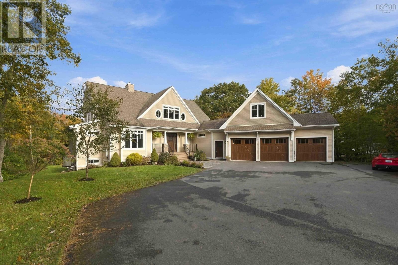 24 Winley Drive Property Photo 1