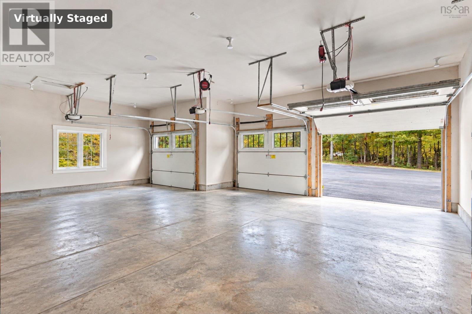 24 Winley Drive Property Photo 3