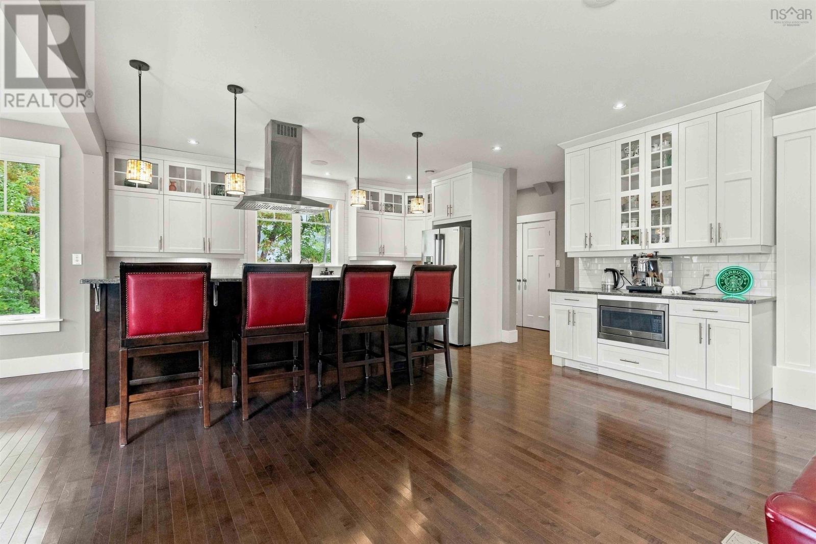 24 Winley Drive Property Photo 8