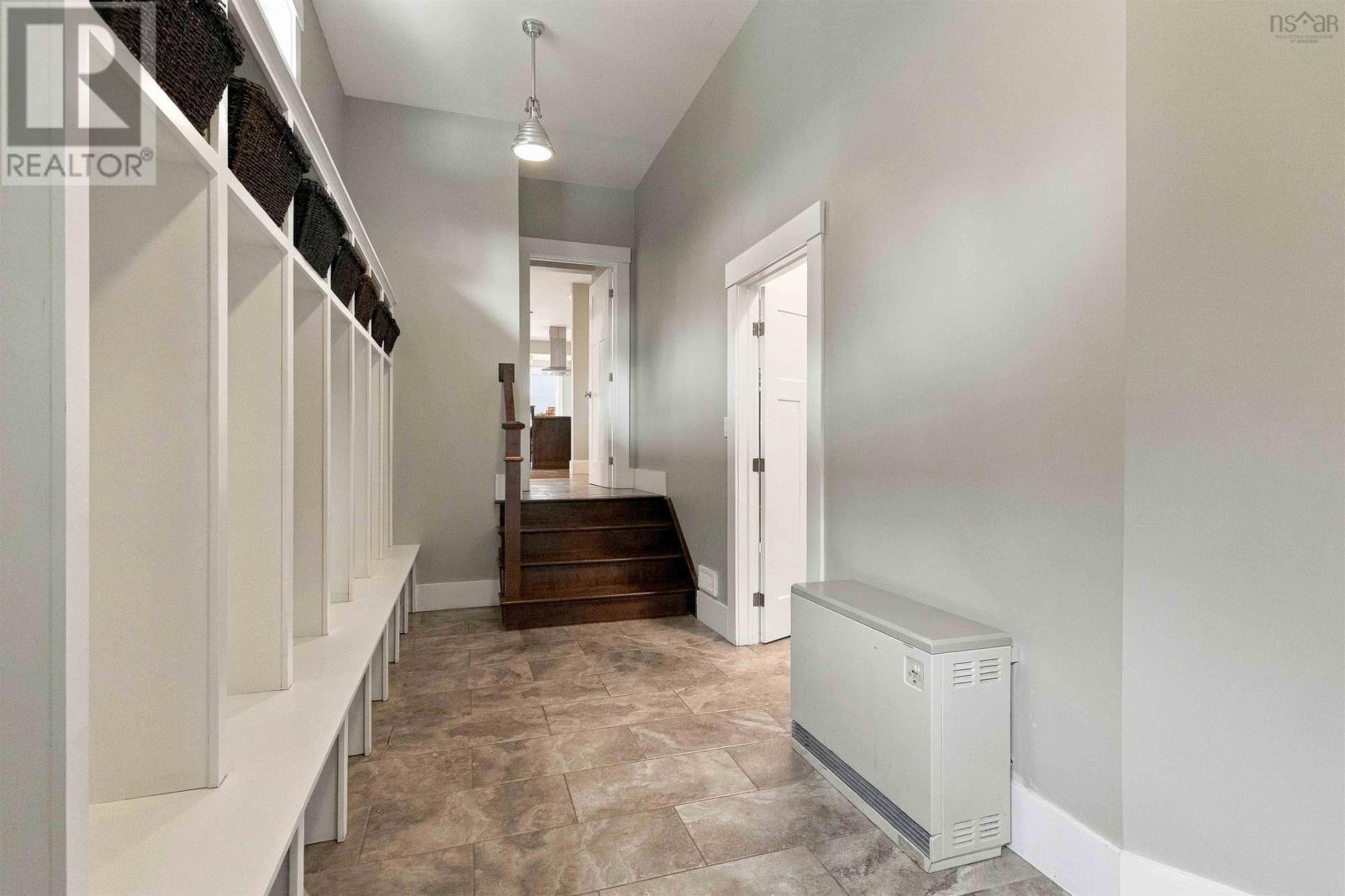 24 Winley Drive Property Photo 13