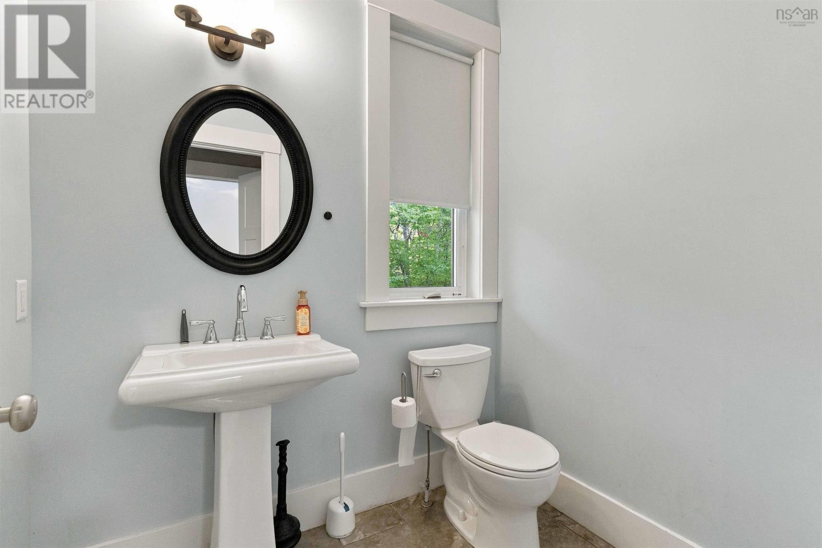 24 Winley Drive Property Photo 27