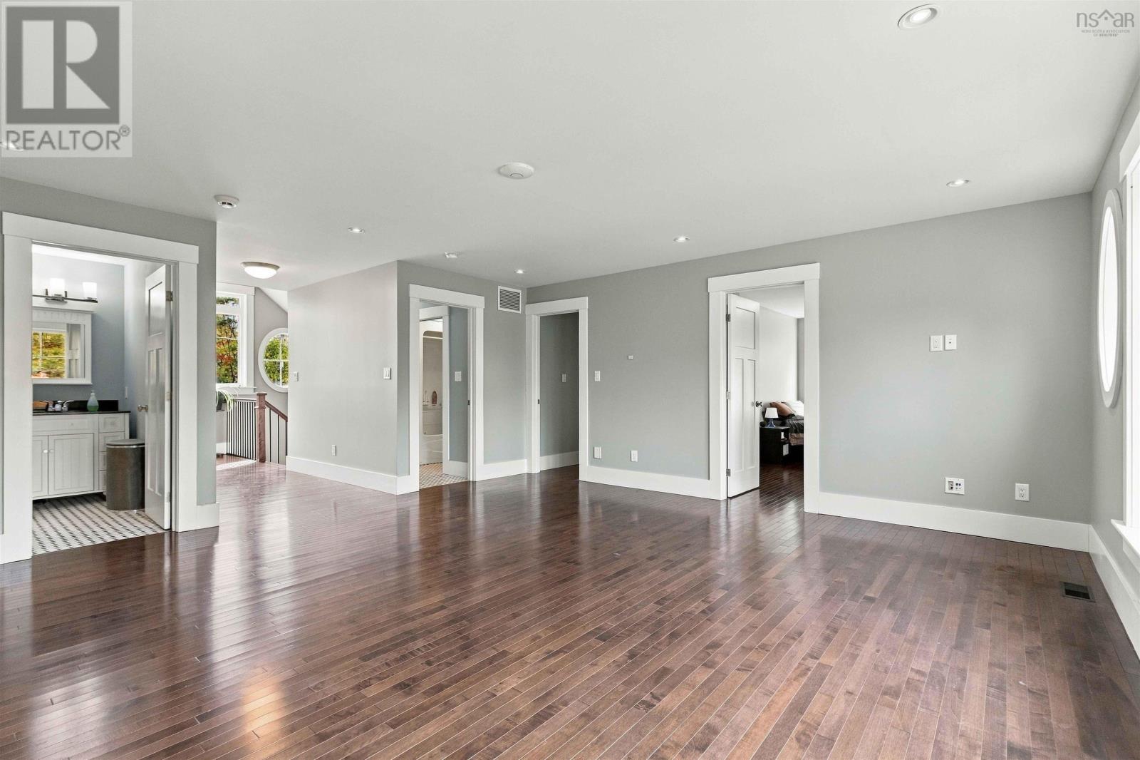 24 Winley Drive Property Photo 28