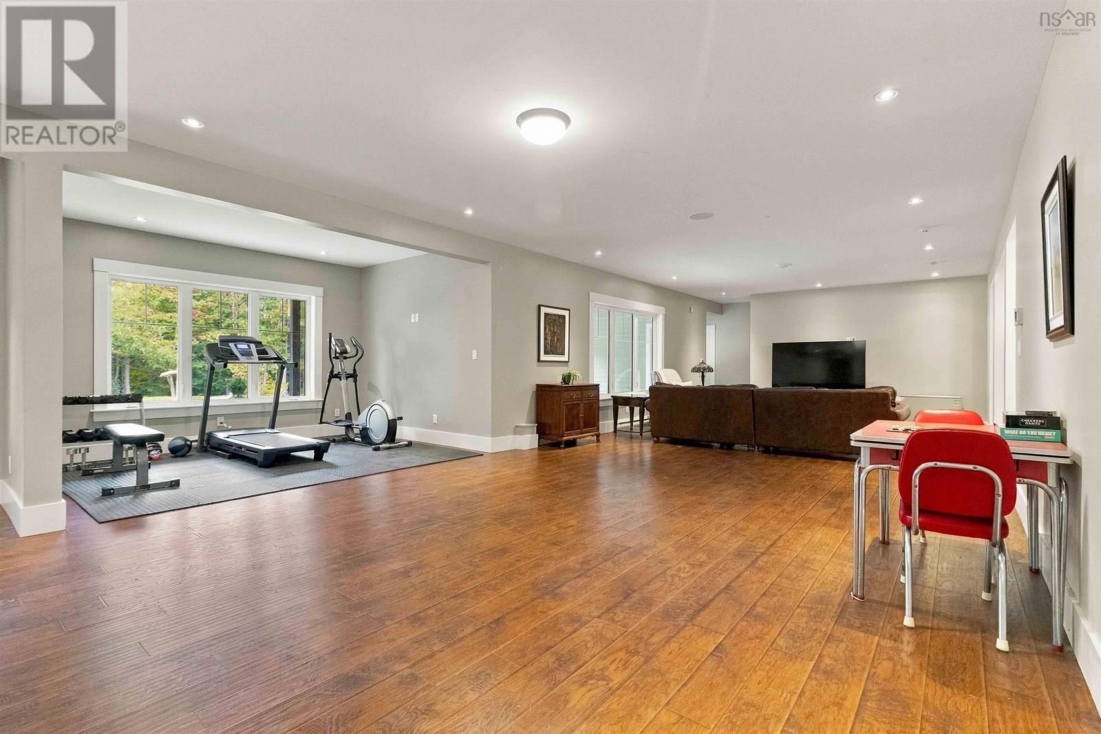 24 Winley Drive Property Photo 33