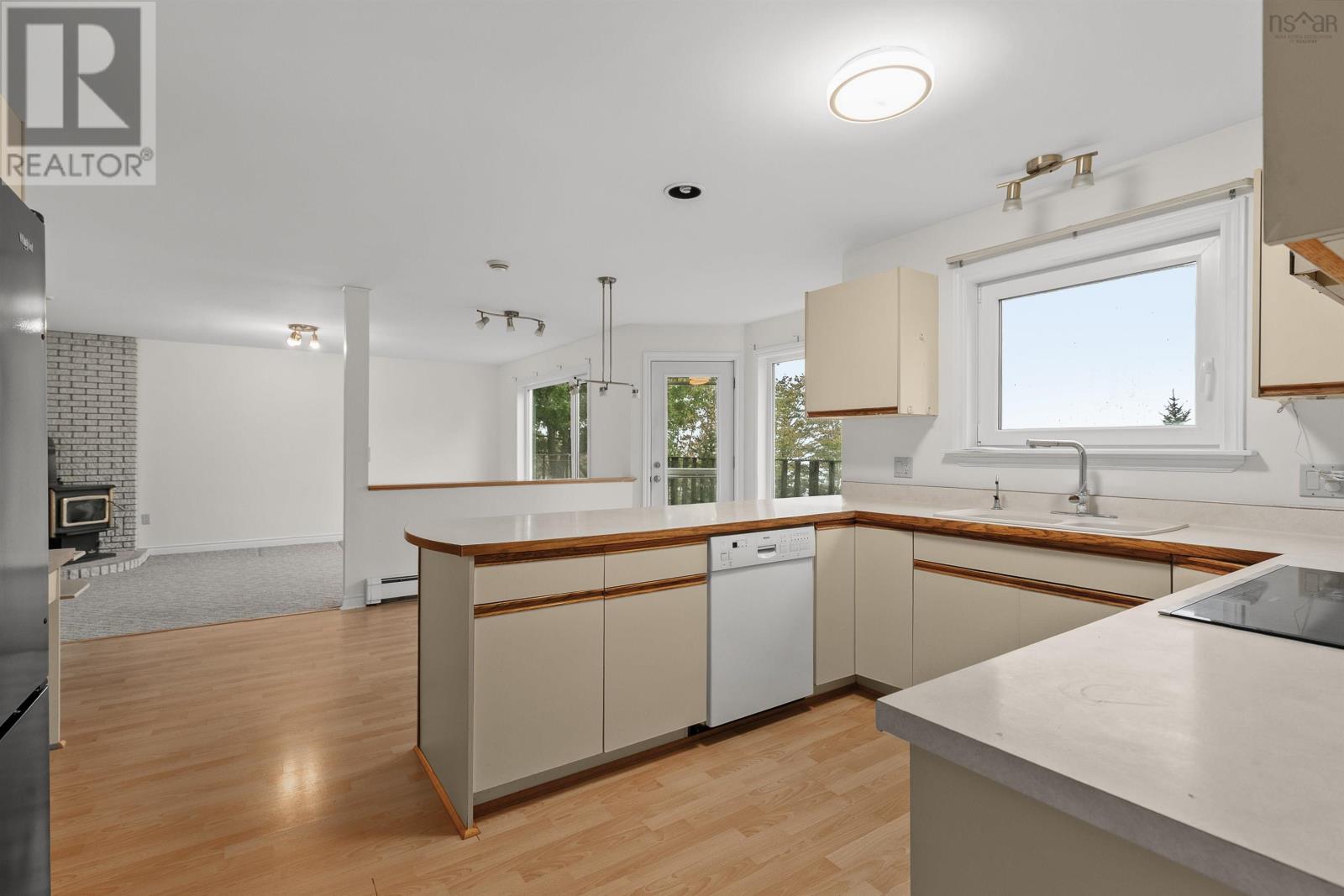 173 Dempster Crescent Property Photo 15