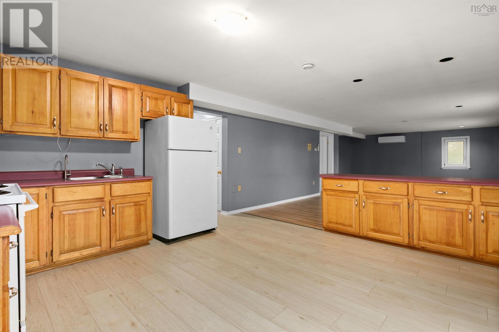 173 Dempster Crescent Property Photo 41