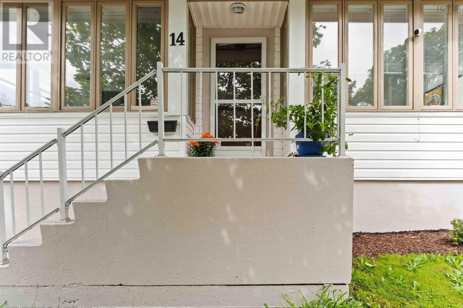 14 Ryerson Court Property Photo 3