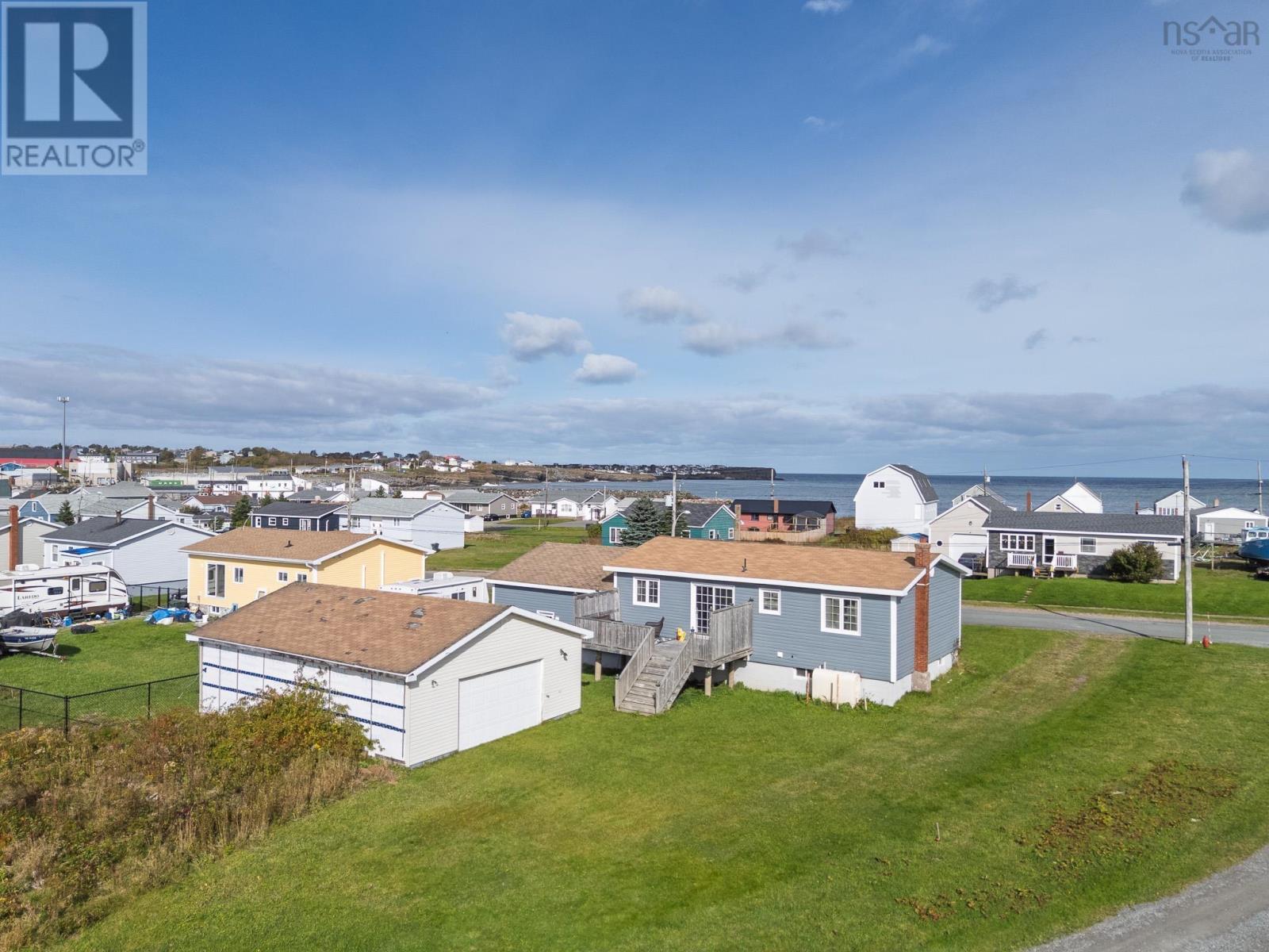 22 Atlantic Street Property Photo 5