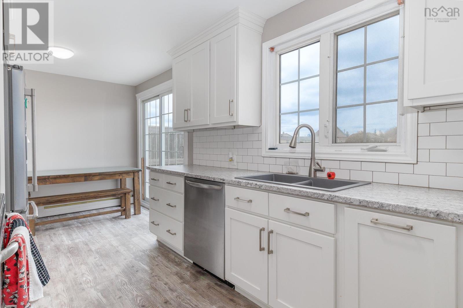 22 Atlantic Street Property Photo 13