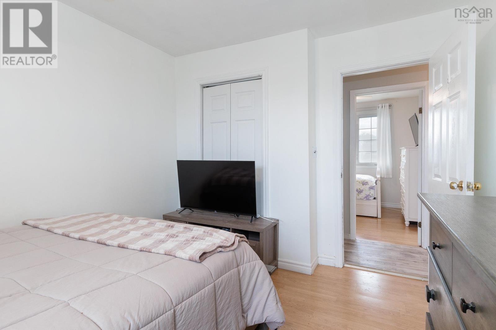 22 Atlantic Street Property Photo 18