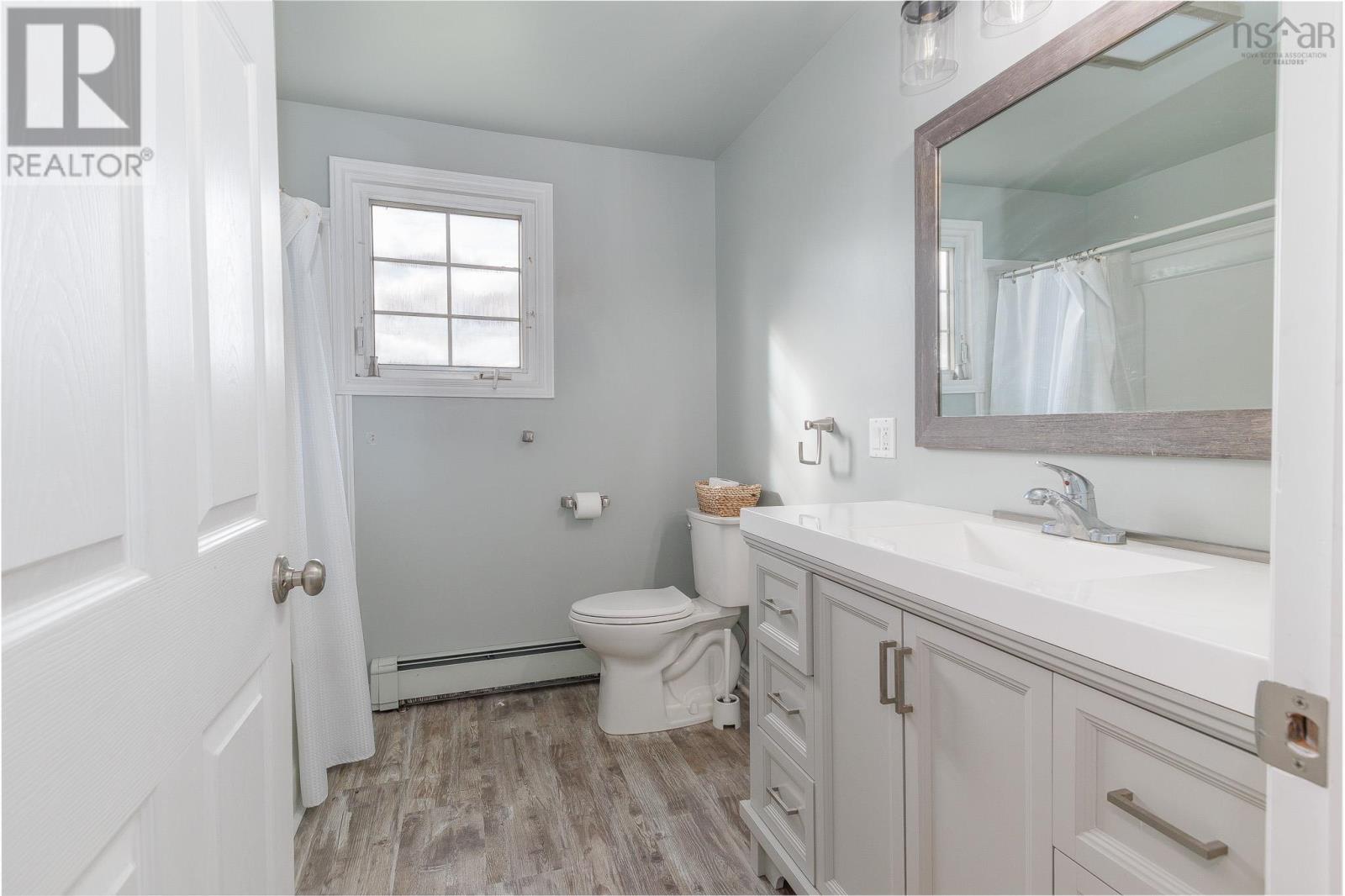 22 Atlantic Street Property Photo 21