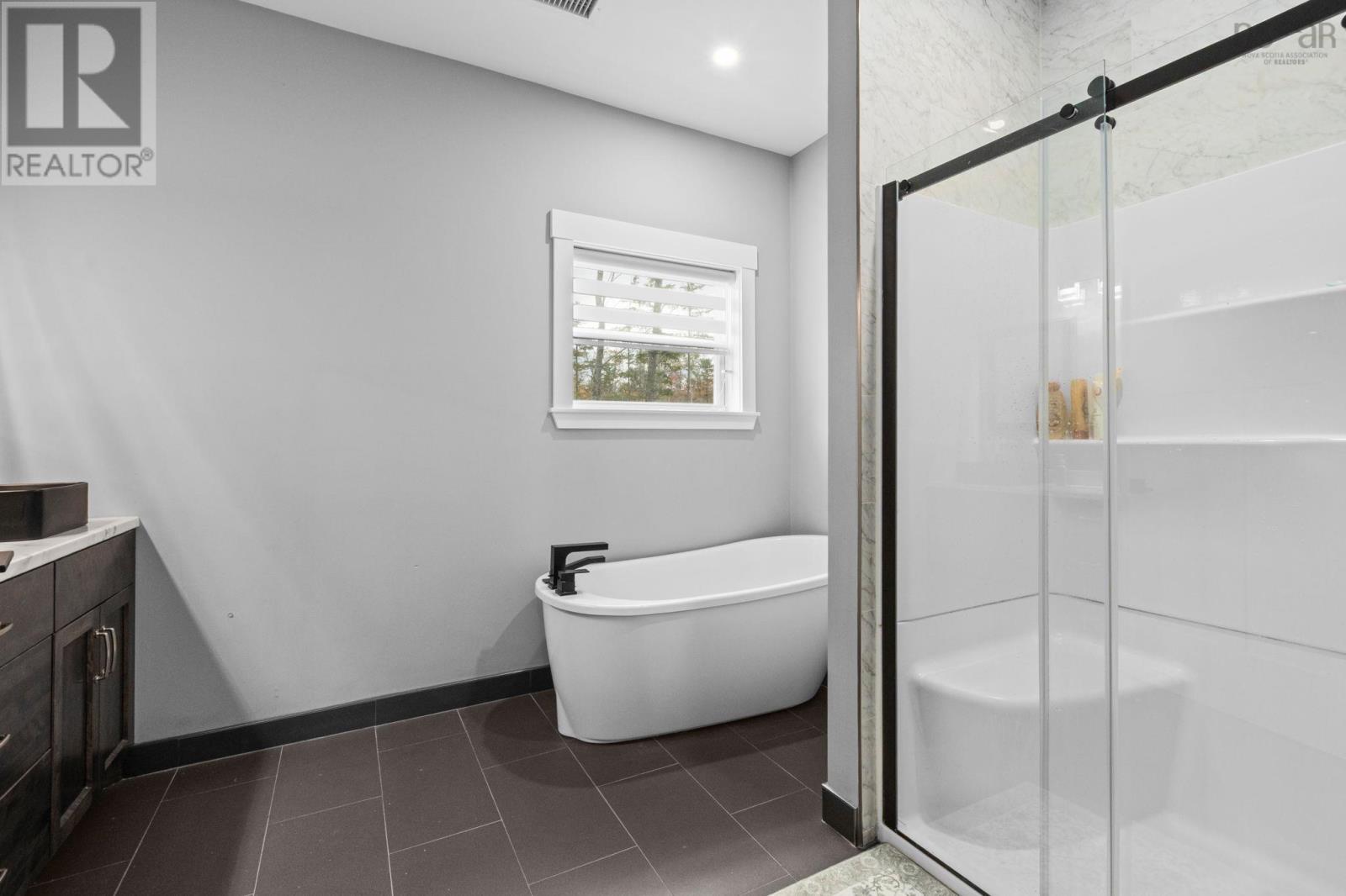 133 Edward Drive Property Photo 18