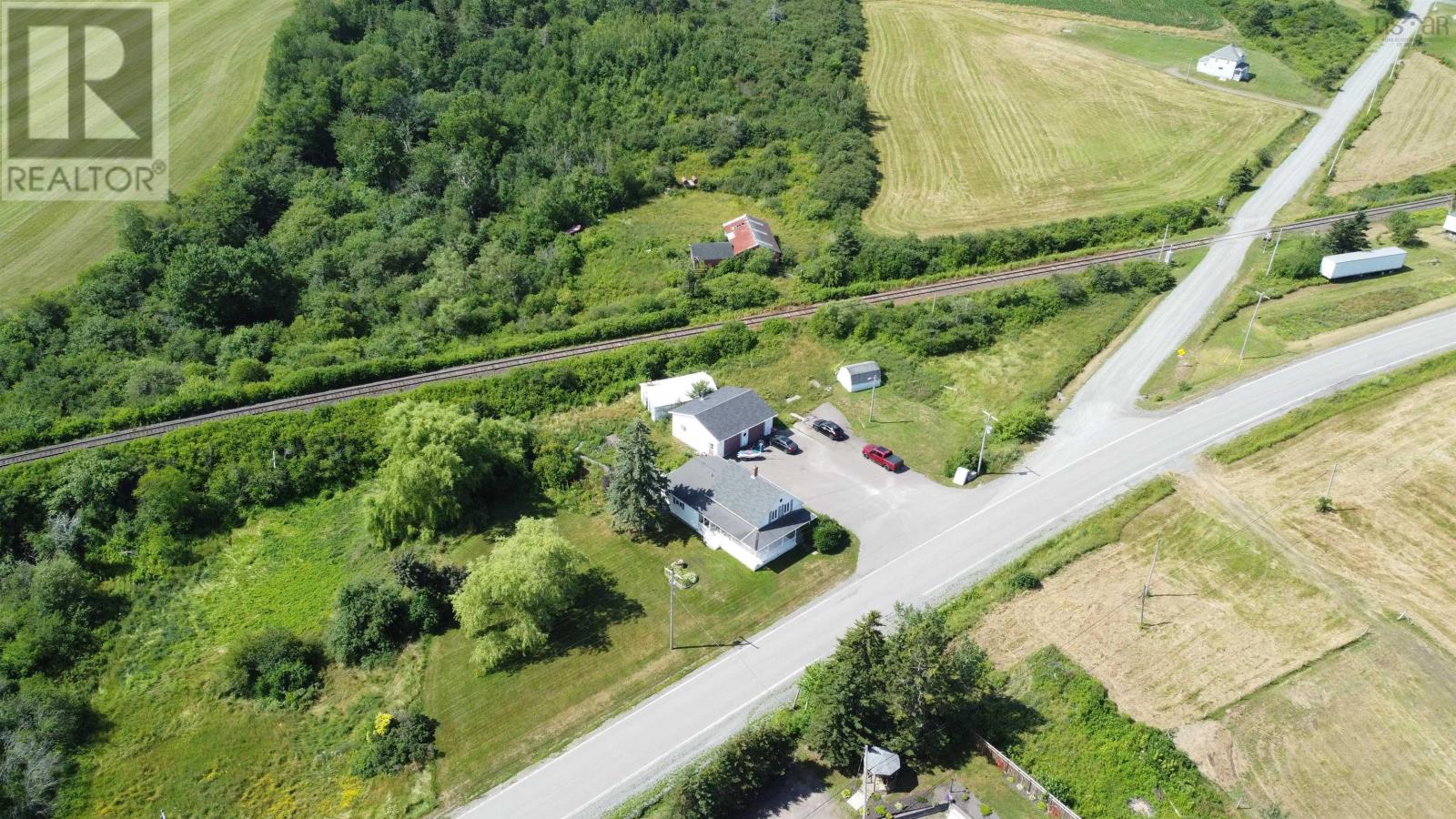 9390 Highway 4 Property Photo 9