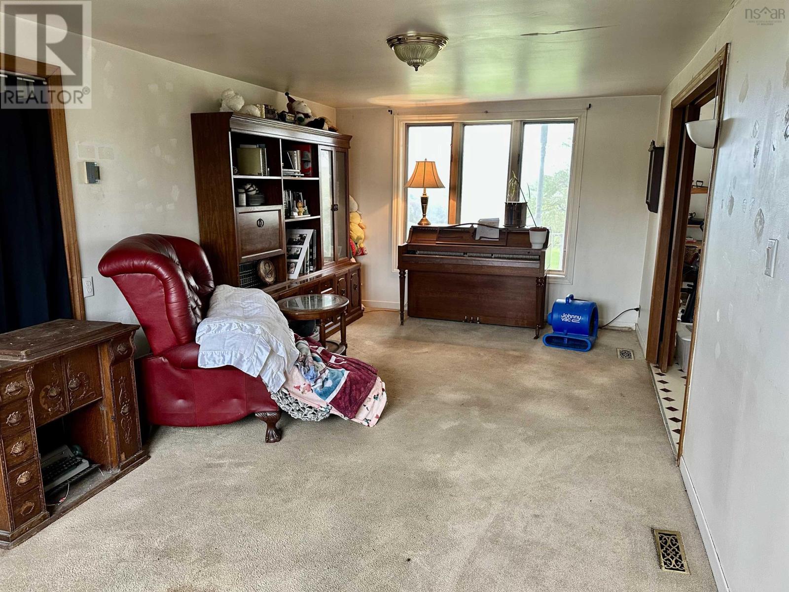 9390 Highway 4 Property Photo 25