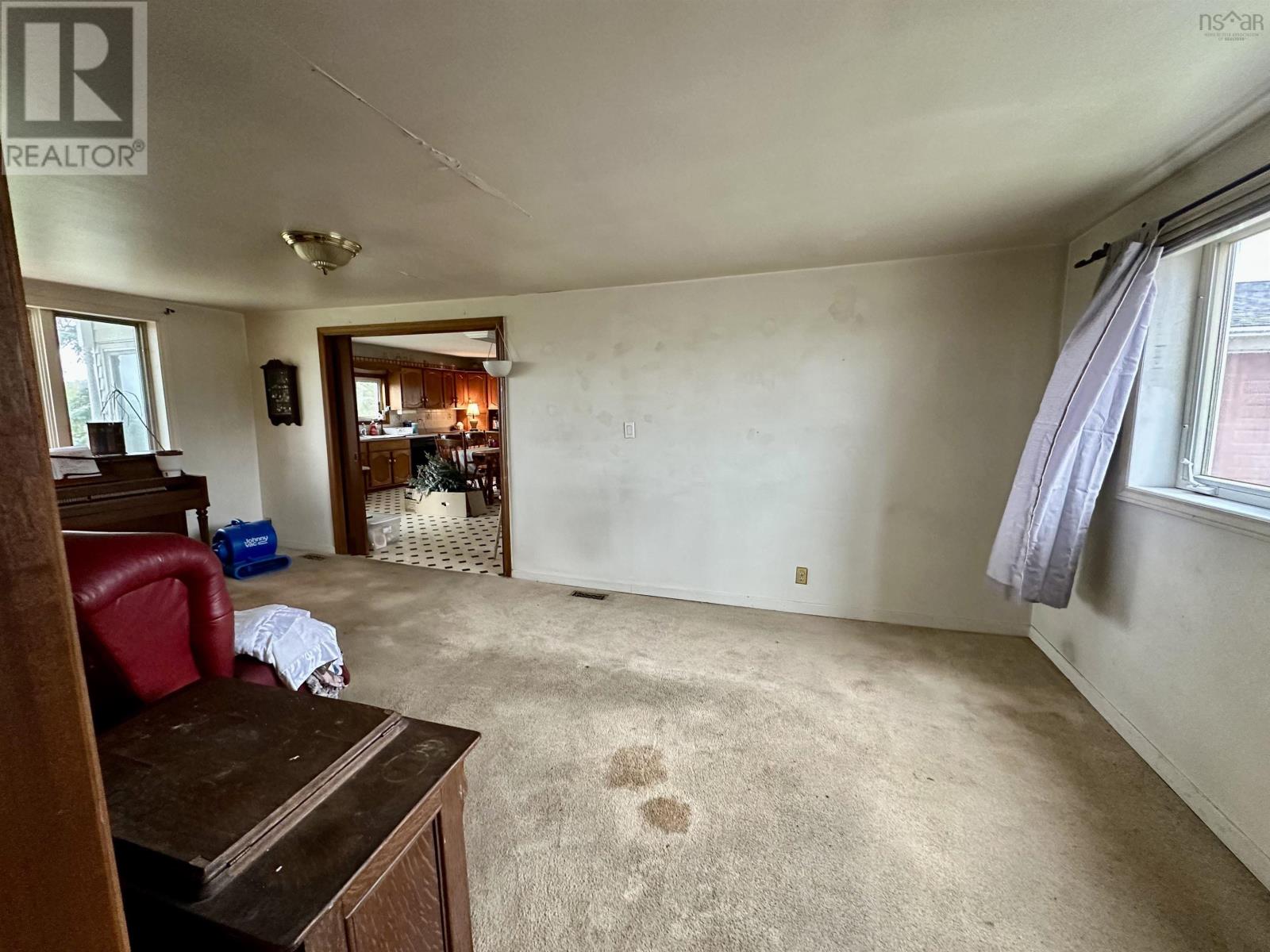9390 Highway 4 Property Photo 26