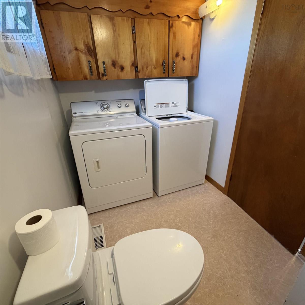 65 Cliff Street Property Photo 13