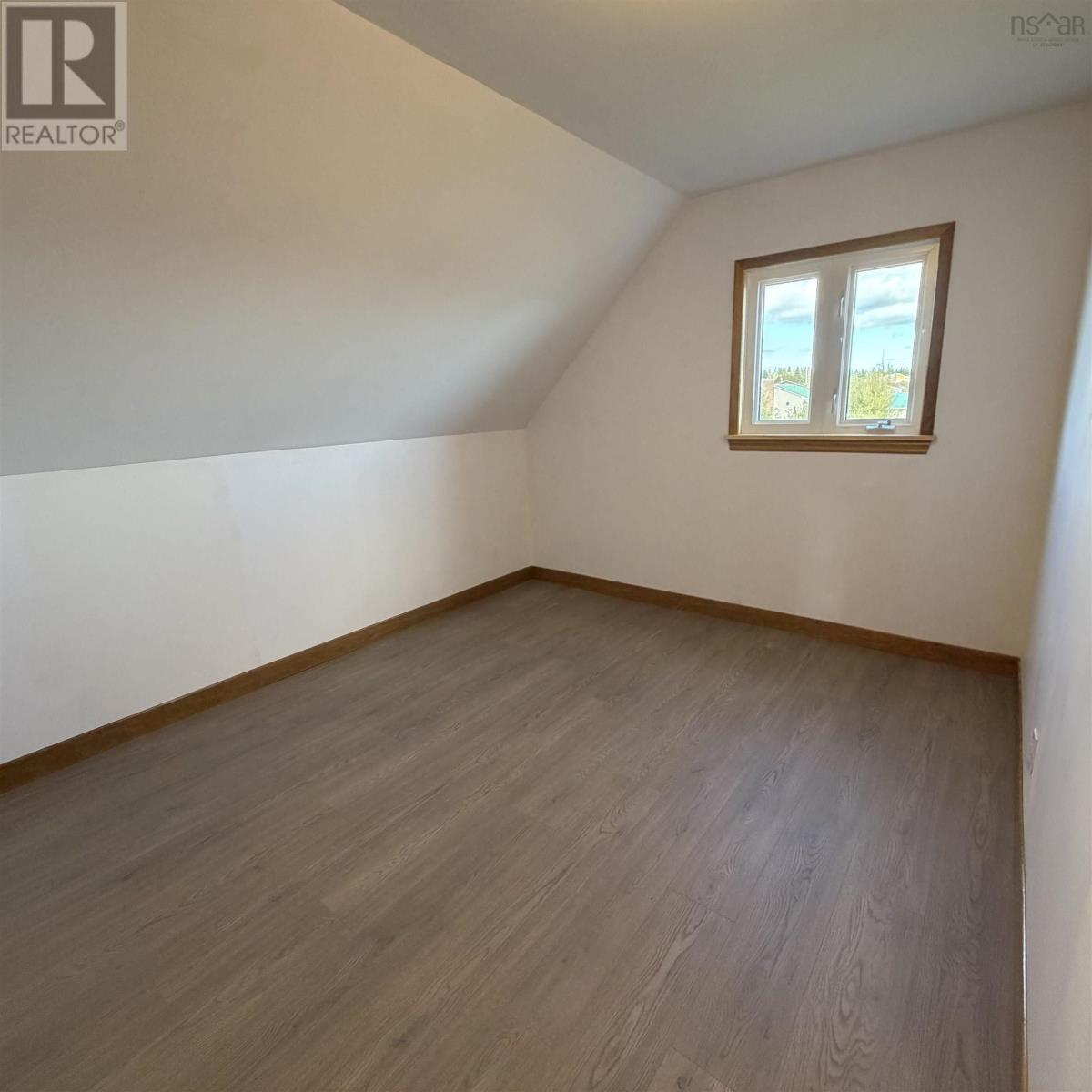 65 Cliff Street Property Photo 18