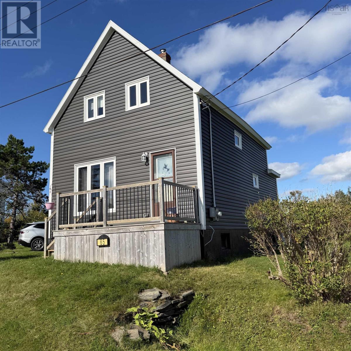 65 Cliff Street Property Photo 28