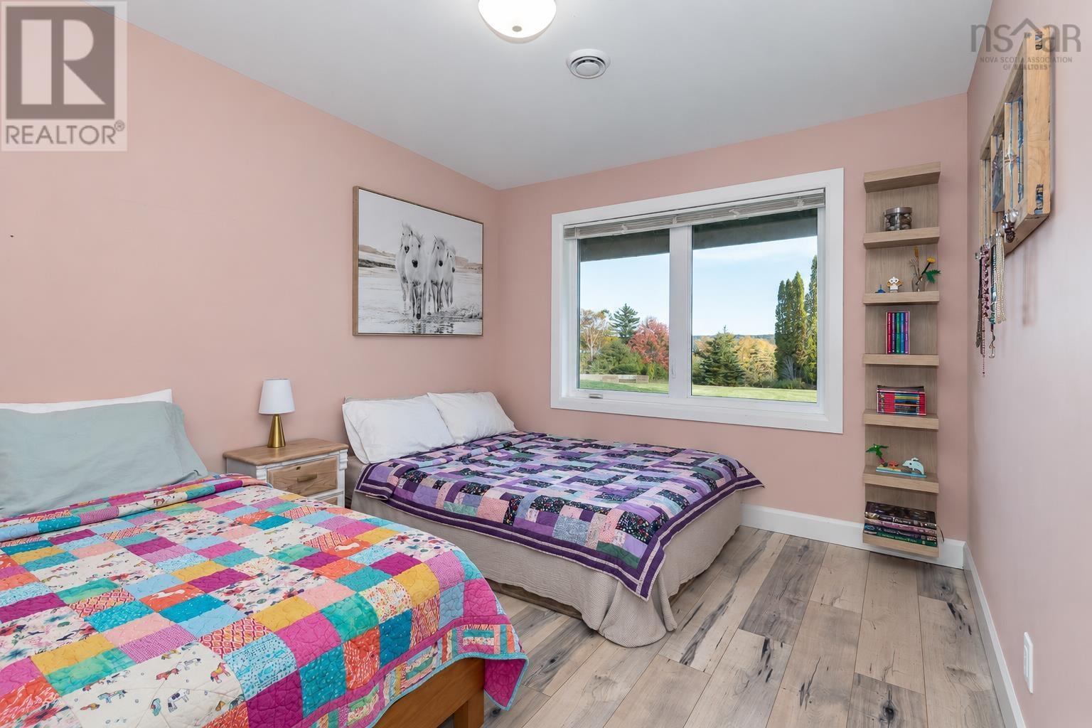 2085 Coxheath Road Property Photo 30