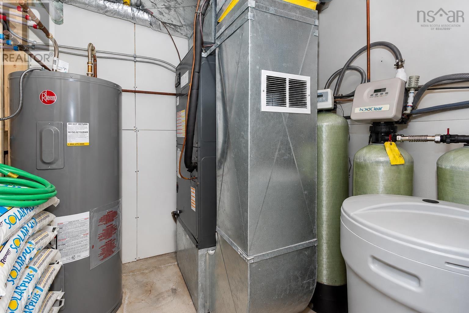 2085 Coxheath Road Property Photo 35