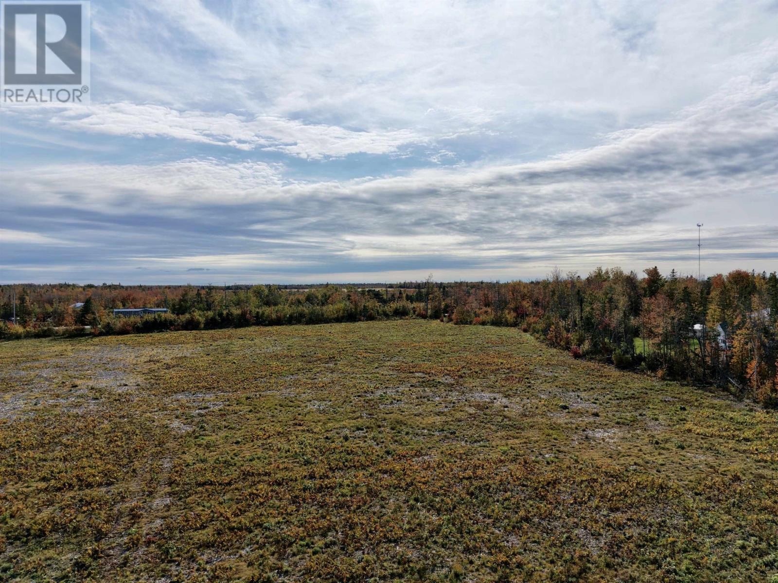 Acreage Old Lake Road Property Photo 10