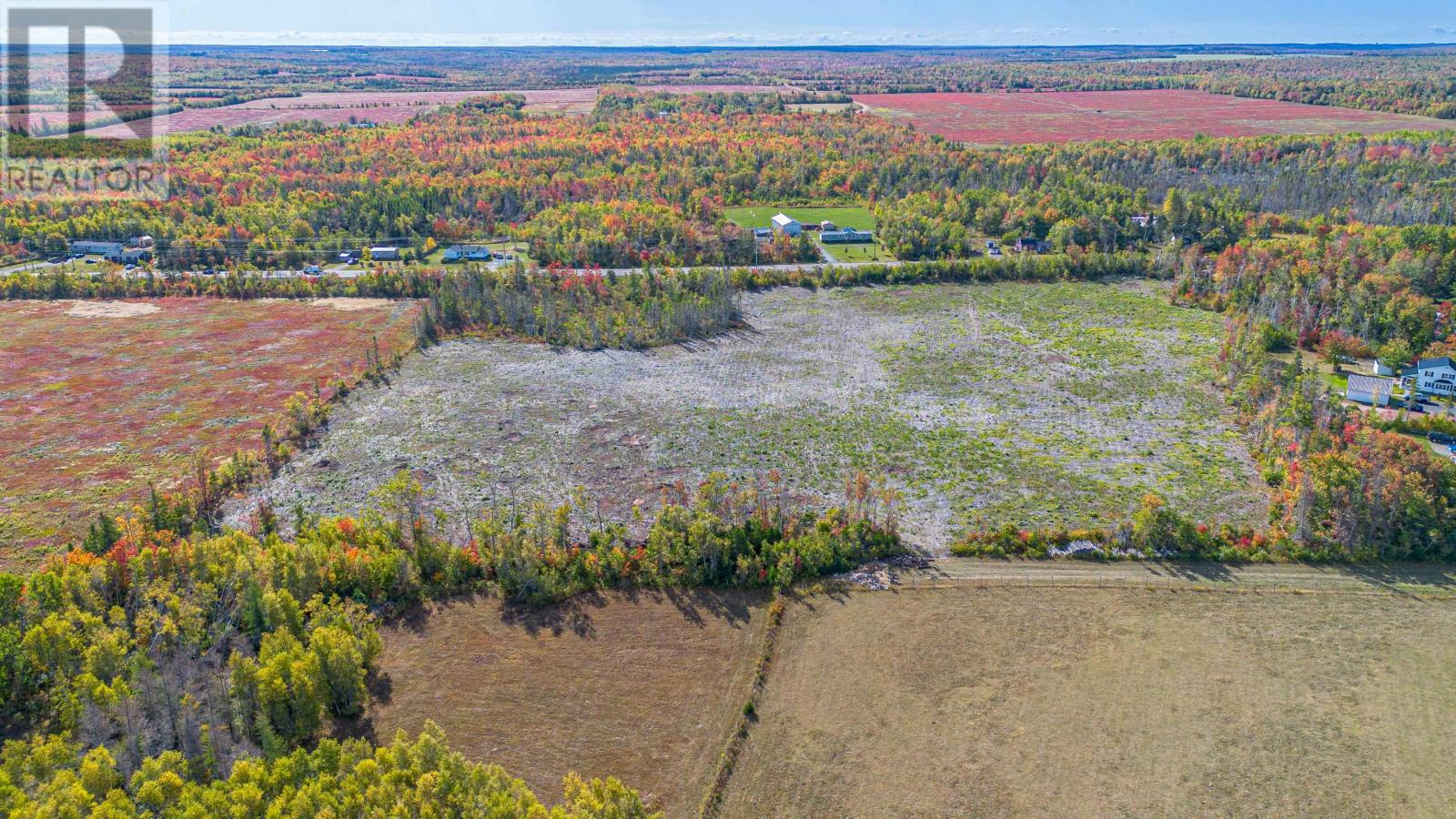 Acreage Old Lake Road Property Photo 13