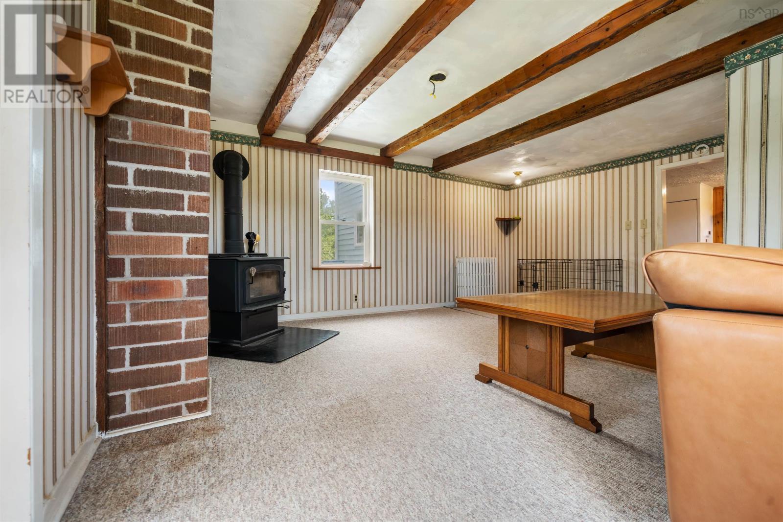111 Minto Road Property Photo 7