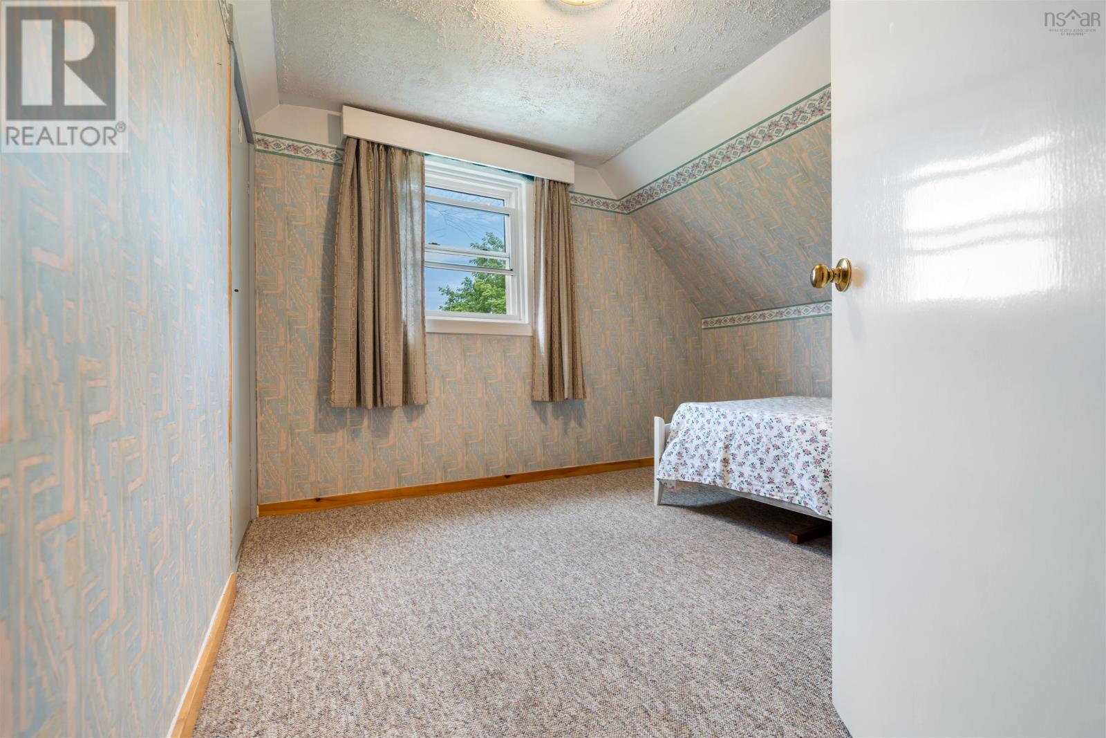 111 Minto Road Property Photo 20