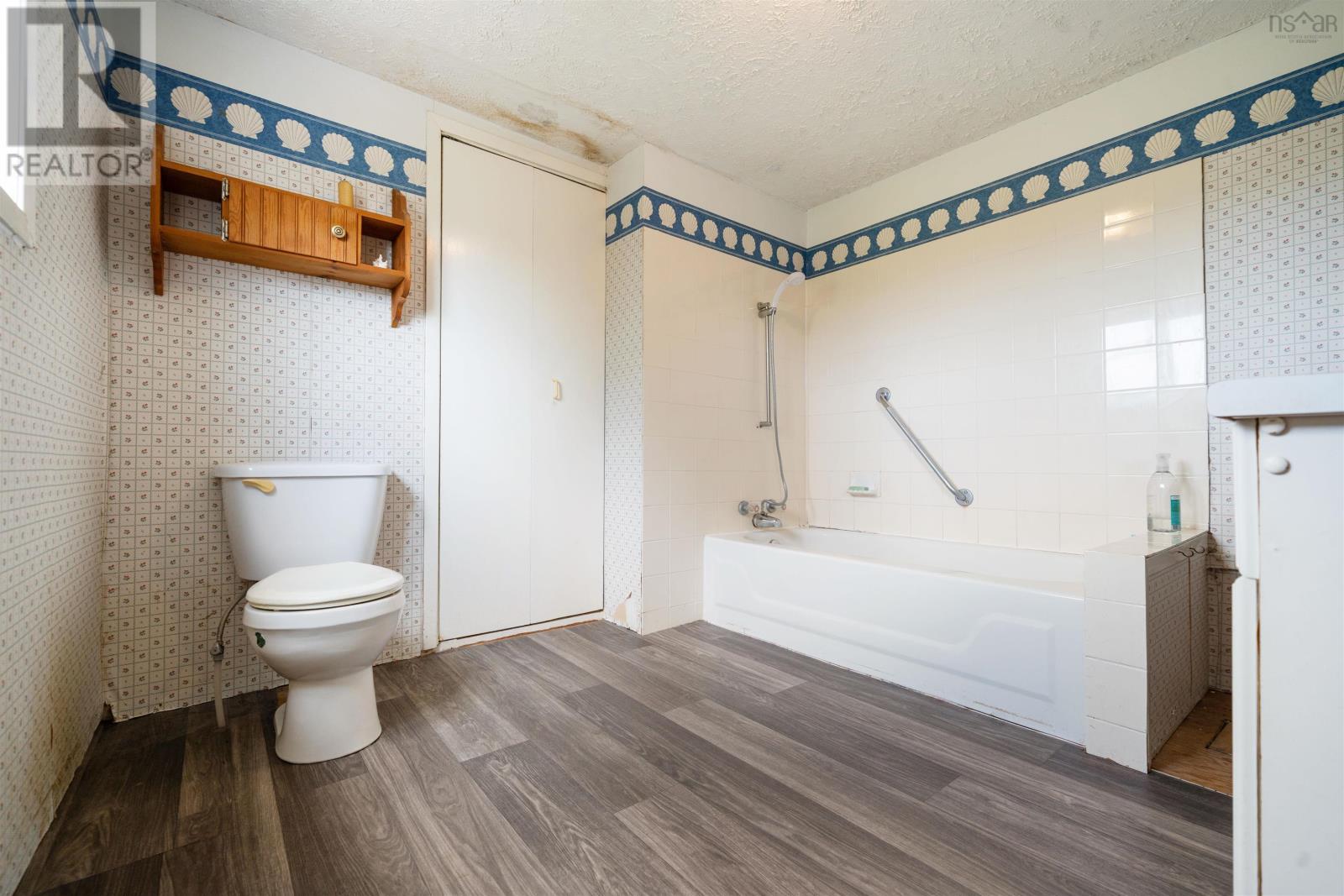 111 Minto Road Property Photo 25
