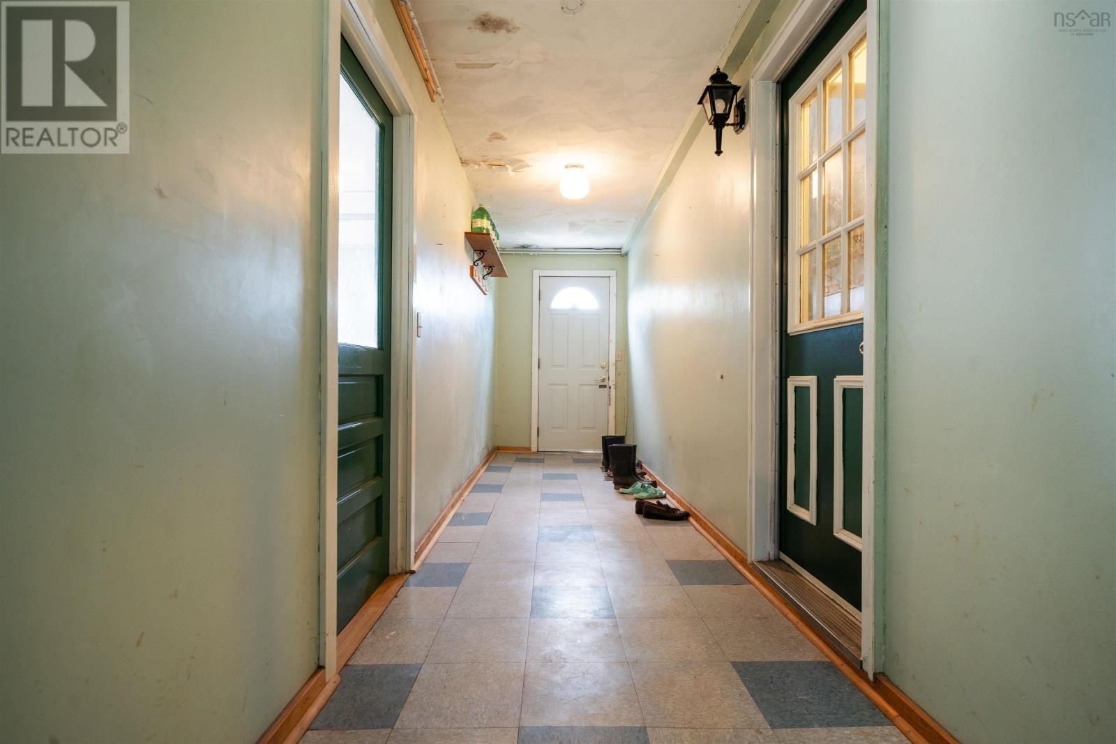 111 Minto Road Property Photo 26